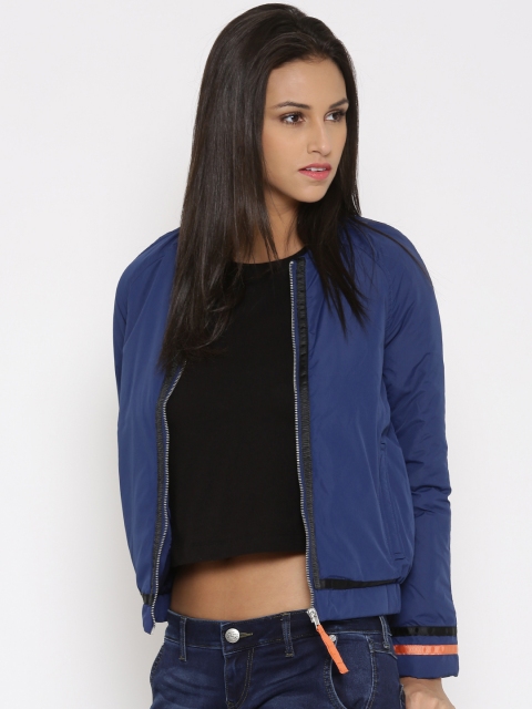 

United Colors of Benetton Blue Jacket