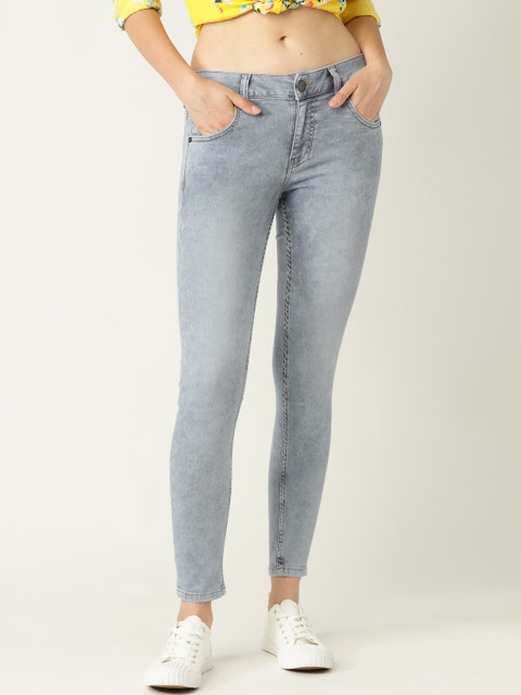 

United Colors of Benetton Women Grey Mid-Rise Clean Look Stretchable Cropped Jeans