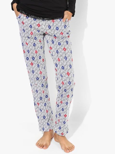 

Sweet Dreams Women White & Black Striped Lounge Pants