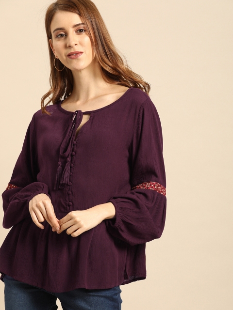

Ms.Taken Women Burgundy Solid Boxy Top