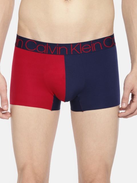 

Calvin Klein Underwear Men Red & Navy Blue Colourblocked Trunks NB20621ZI