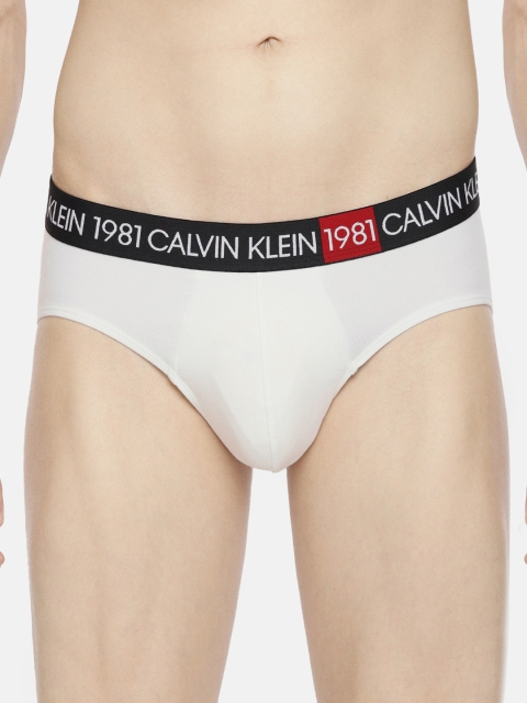 

Calvin Klein Underwear Men White Solid Hip Briefs NB2049100