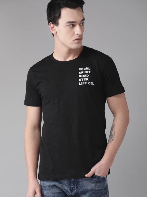 

Roadster Men Black Solid Round Neck T-shirt