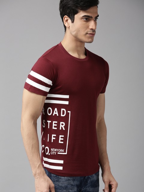 

Roadster Men Maroon & White Printed Round Neck T-shirt