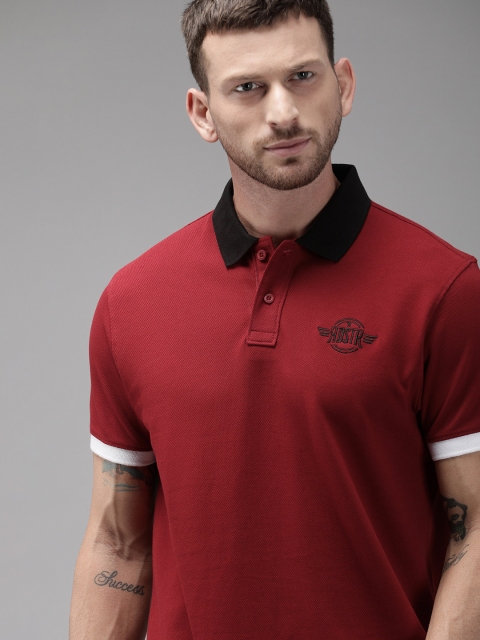 

Roadster Men Red Solid Polo Collar T-shirt with Applique Detail
