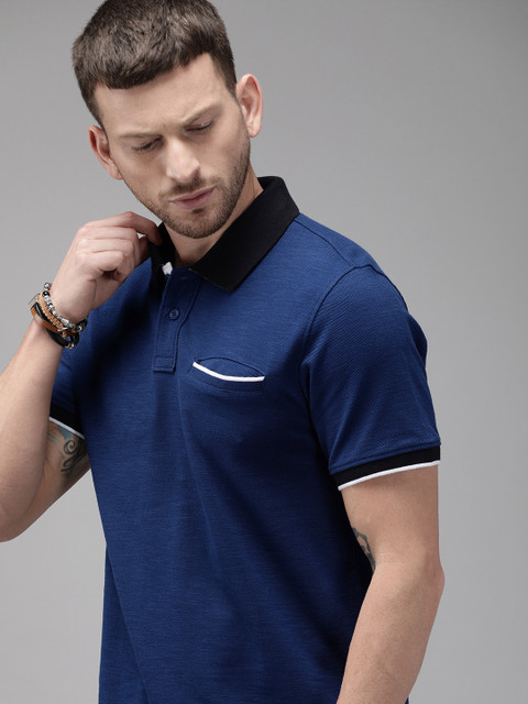 

Roadster Men Navy Blue Solid Polo Collar T-shirt With Contrast Collar