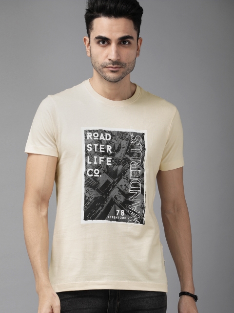 

Roadster Men Cream-Coloured & Grey Printed Round Neck T-shirt