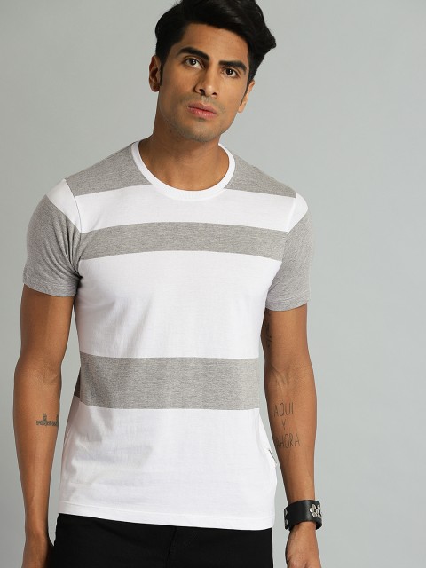 

Roadster Men White & Grey Colourblocked Round Neck T-shirt