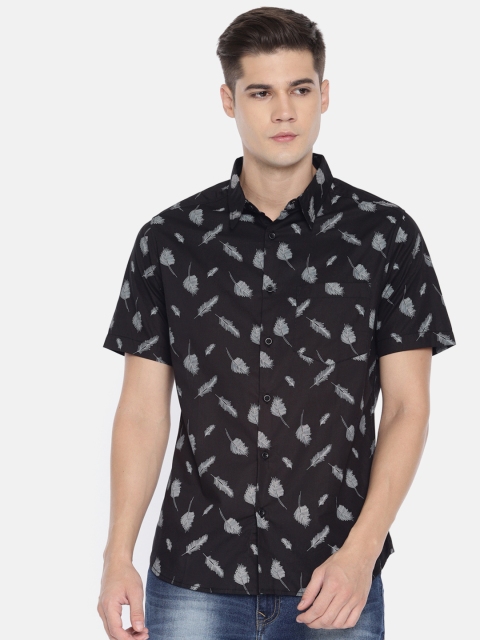 

Anouk Men Black Regular Fit Printed Casual Shirt