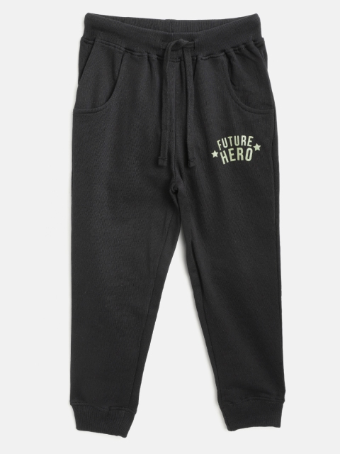 

YK Boys Black Solid Joggers