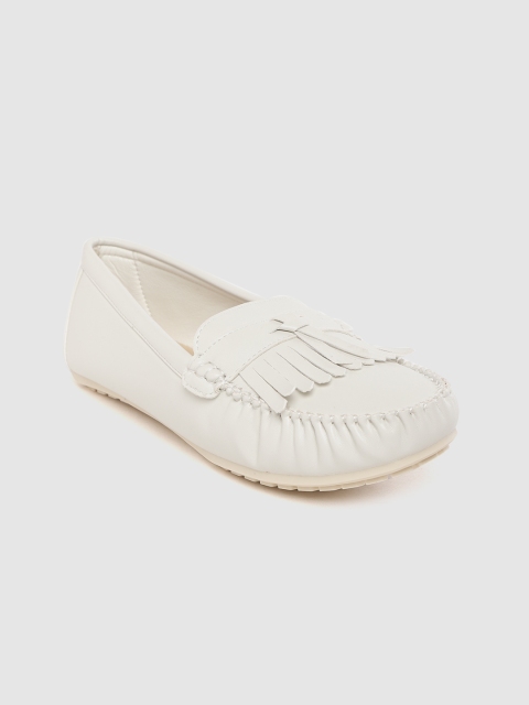 

Allen Solly Women Off-White Fringed Loafers