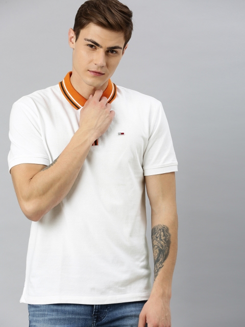 

Tommy Hilfiger Men White Solid Printed Polo Collar T-shirt
