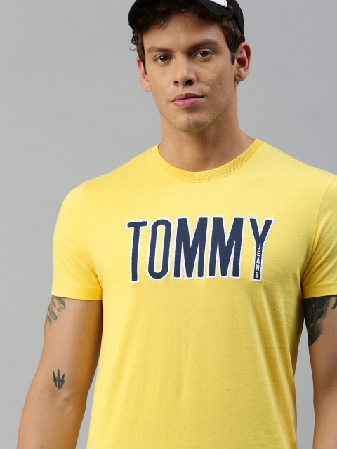 

Tommy Hilfiger Men Yellow Printed Round Neck T-shirt