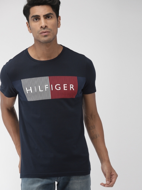 

Tommy Hilfiger Men Navy Blue Printed Round Neck T-shirt
