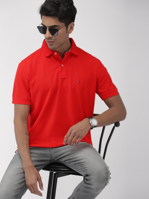 

Tommy Hilfiger Men Red Solid Polo Collar T-shirt