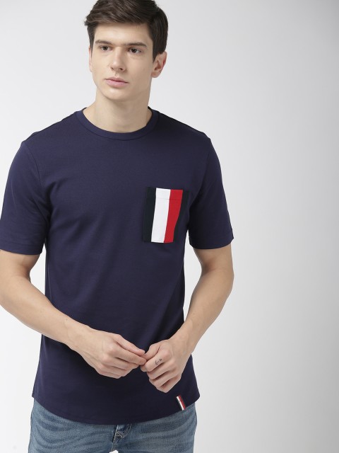 

Tommy Hilfiger Men Navy Blue Solid Round Neck T-shirt