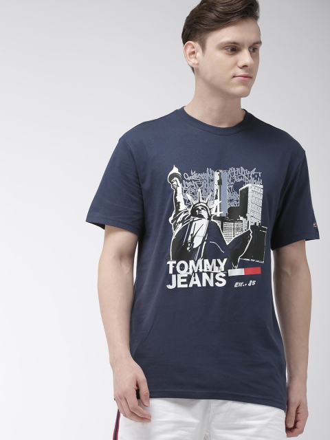 

Tommy Hilfiger Men Navy Blue & White Printed Round Neck T-shirt