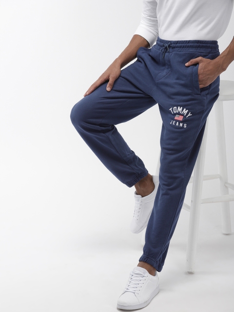 

Tommy Hilfiger Men Blue Solid Joggers