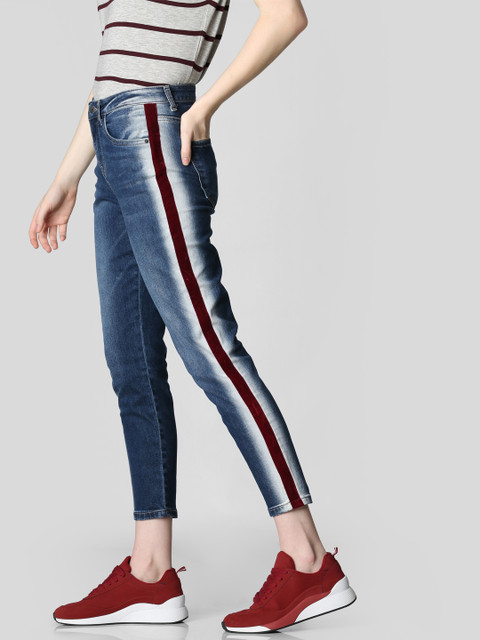 

Vero Moda Women Blue Clean Look Straight Fit Stretchable Jeans Jeans
