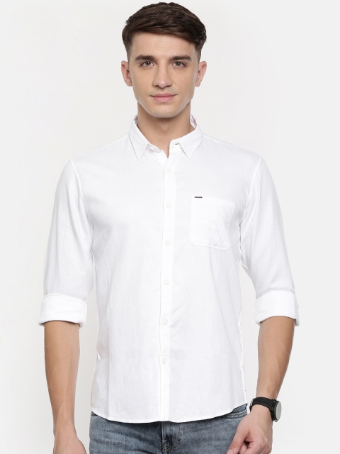 

SPYKAR Men White Slim Fit Textured Casual Shirt