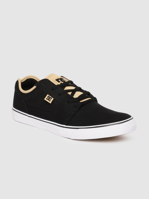 

DC Men Black Solid Sneakers