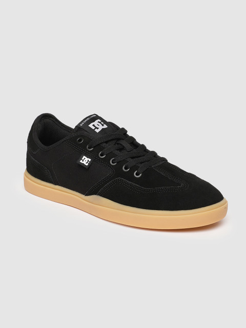 

DC Men Black Solid Leather Sneakers