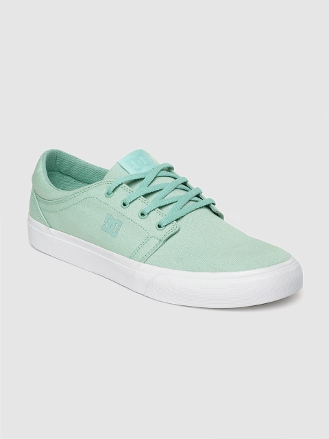 

DC Men Green Sneakers