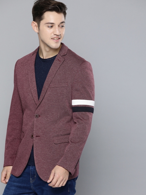 

Mast & Harbour Men Maroon Self Design Regular Fit Single-Breasted Casual Blazer