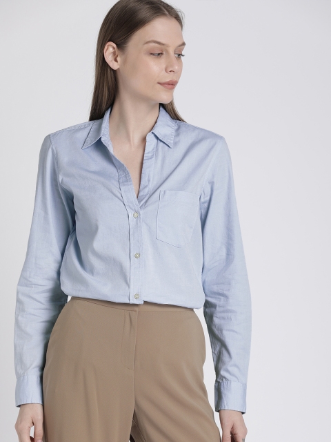 

GAP Women Blue Regular Fit Solid Casual Shirt