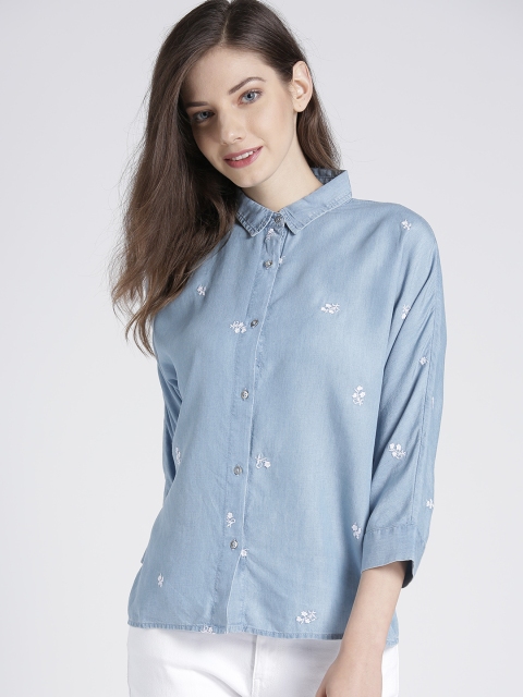 

GAP Women's Long Sleeve Shirt in Tencel, Blue