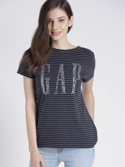

GAP Women Navy Blue Striped Round Neck T-shirt