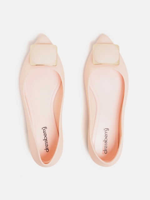 

DressBerry Women Peach-Coloured Solid Ballerinas