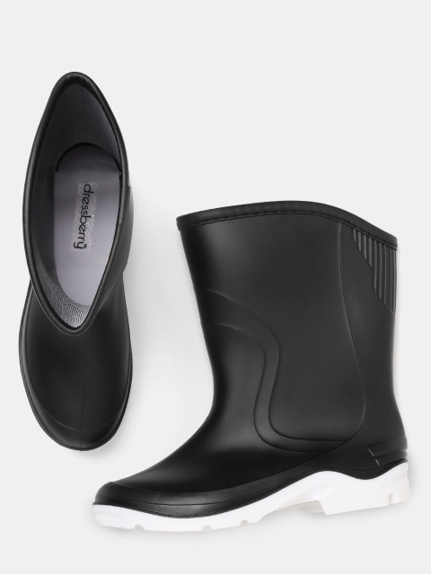 

DressBerry Women Black Solid Mid-Top Gum Boots