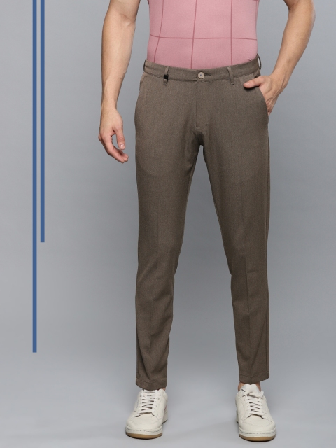 

Louis Philippe Ath.Work Men Brown Comfy Tapered Fit Solid Chinos