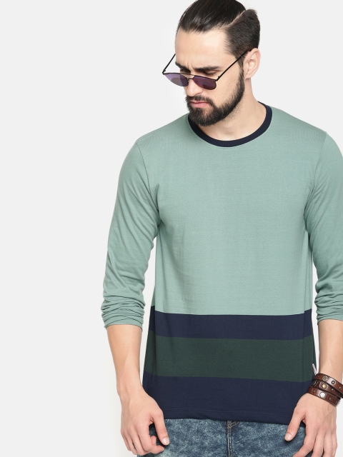 

Roadster Men Sea Green & Navy Blue Striped Round Neck T-shirt