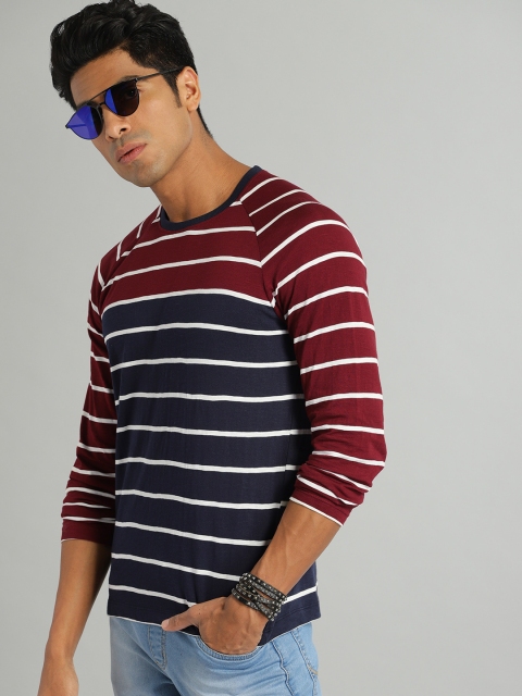 

Roadster Men Navy Blue & Maroon Striped Round Neck T-shirt