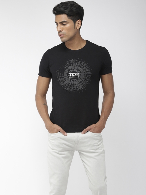 

Flying Machine Men Black Printed Round Neck Pure Cotton T-shirt