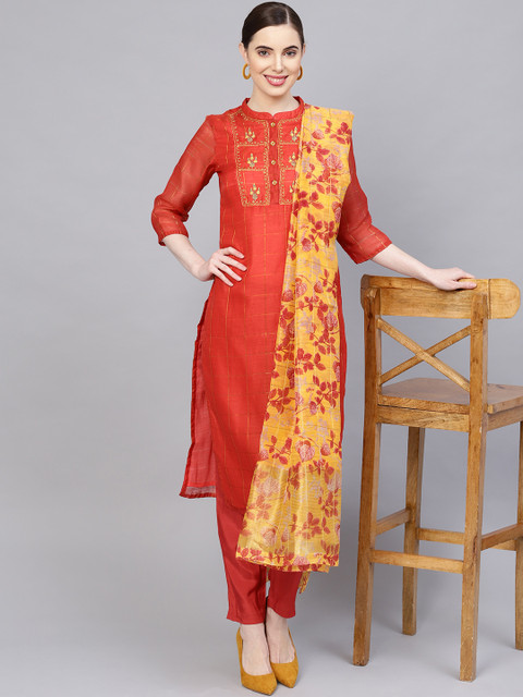 

Jaipur Kurti Women Red & Golden Checked Chanderi Kurta with Trousers & Dupatta