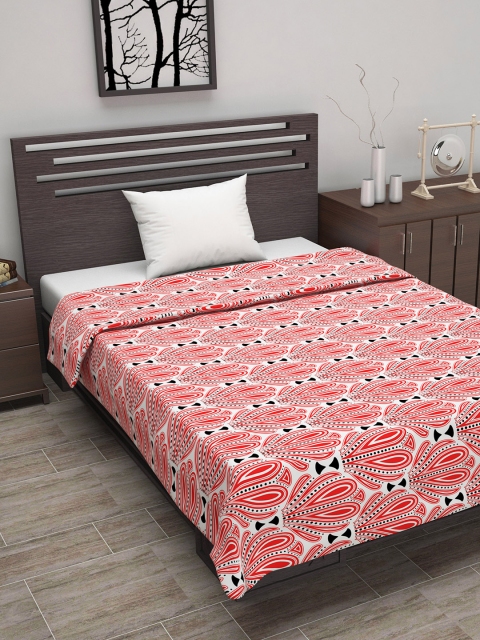 

Divine Casa Red Abstract AC Room 110 GSM Single Bed Dohar