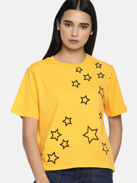 

Denizen From Levis Women Yellow & Black Printed Round Neck T-shirt