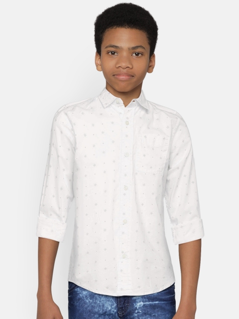 

The Childrens Place Boys White & Blue Regular Fit Printed Casual Shirt