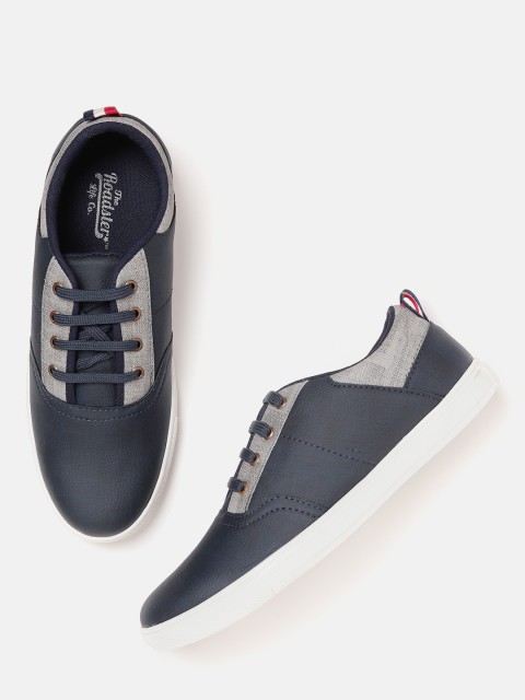 

The Roadster Lifestyle Co Men Navy Blue Sneakers