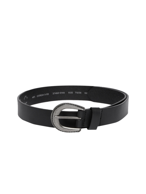 

Levis Women Black Solid Leather Belt