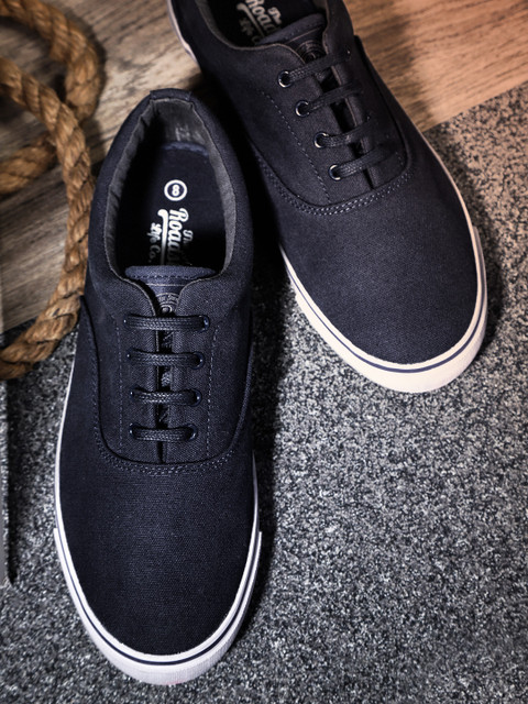 

Roadster Men Navy Blue Water Repellent Sneakers