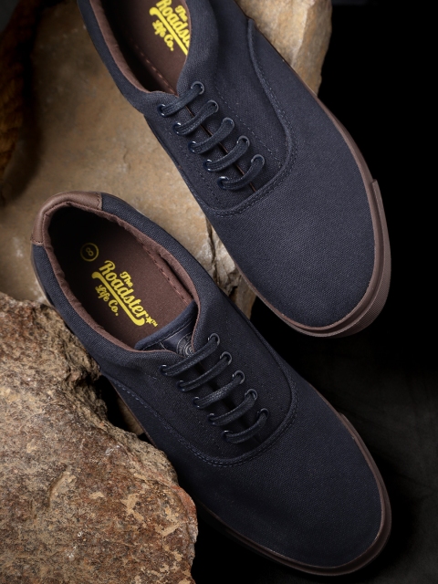 

Roadster Men Navy Blue Water Repellent Sneakers