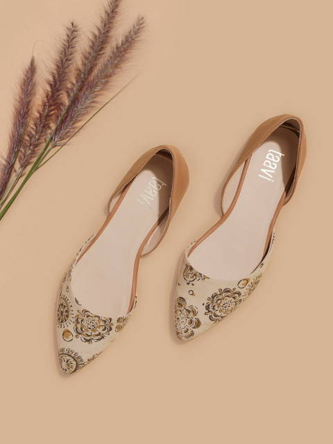 

Taavi Women Off-White Printed Hand Block Sustainable Ballerinas