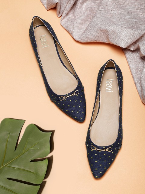 

Taavi Women Navy Blue & White Printed Woven Legacy Ballerinas