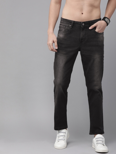 

The Roadster Lifestyle Co Men Black Tapered Fit Mid-Rise Clean Look Stretchable Jeans