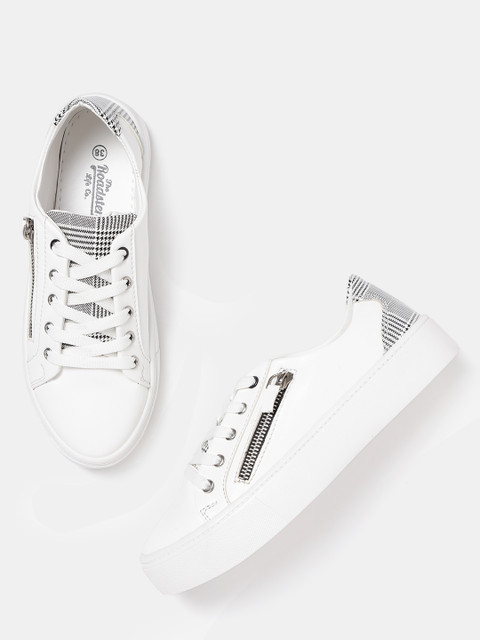 

Roadster Women Black Printed Detail Sneakers, White