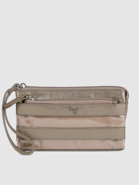 

Baggit Taupe Solid Clutch